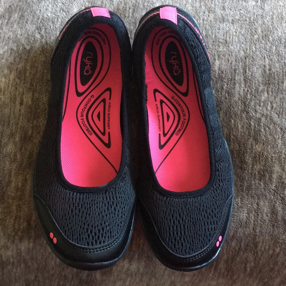 Rykä ballet flats